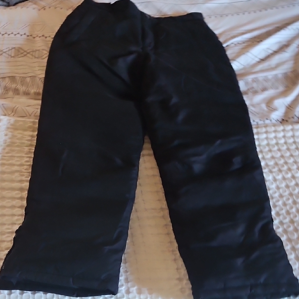 Old Navy Black Water-Resistant Snow Pants Xl